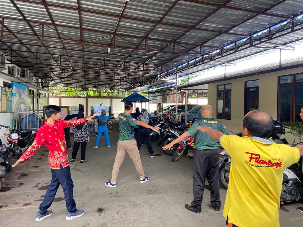 Senam Jumat 17 feb 1