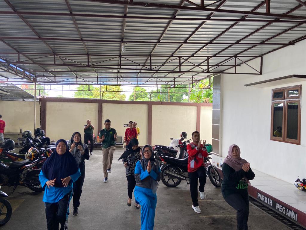 Senam Jumat 17 feb 2