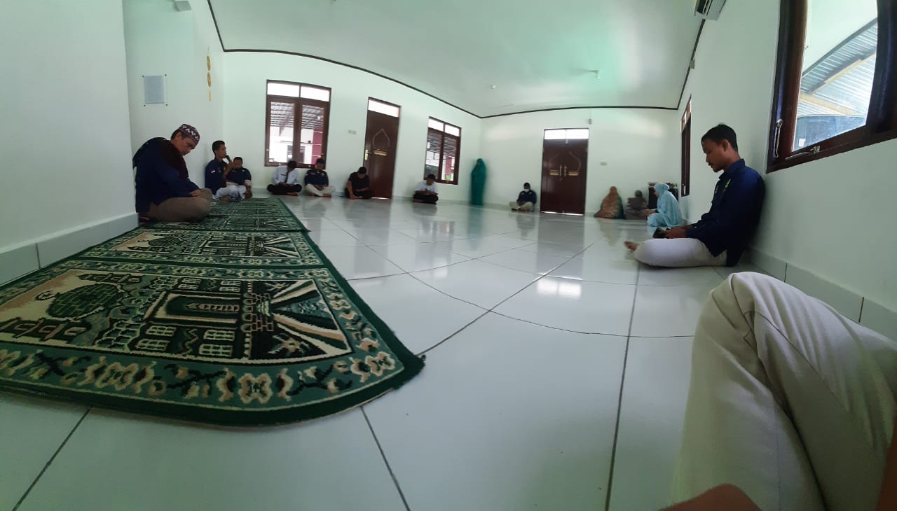 WhatsApp Image 2021-04-20 at 12.37.56 (1).jpeg